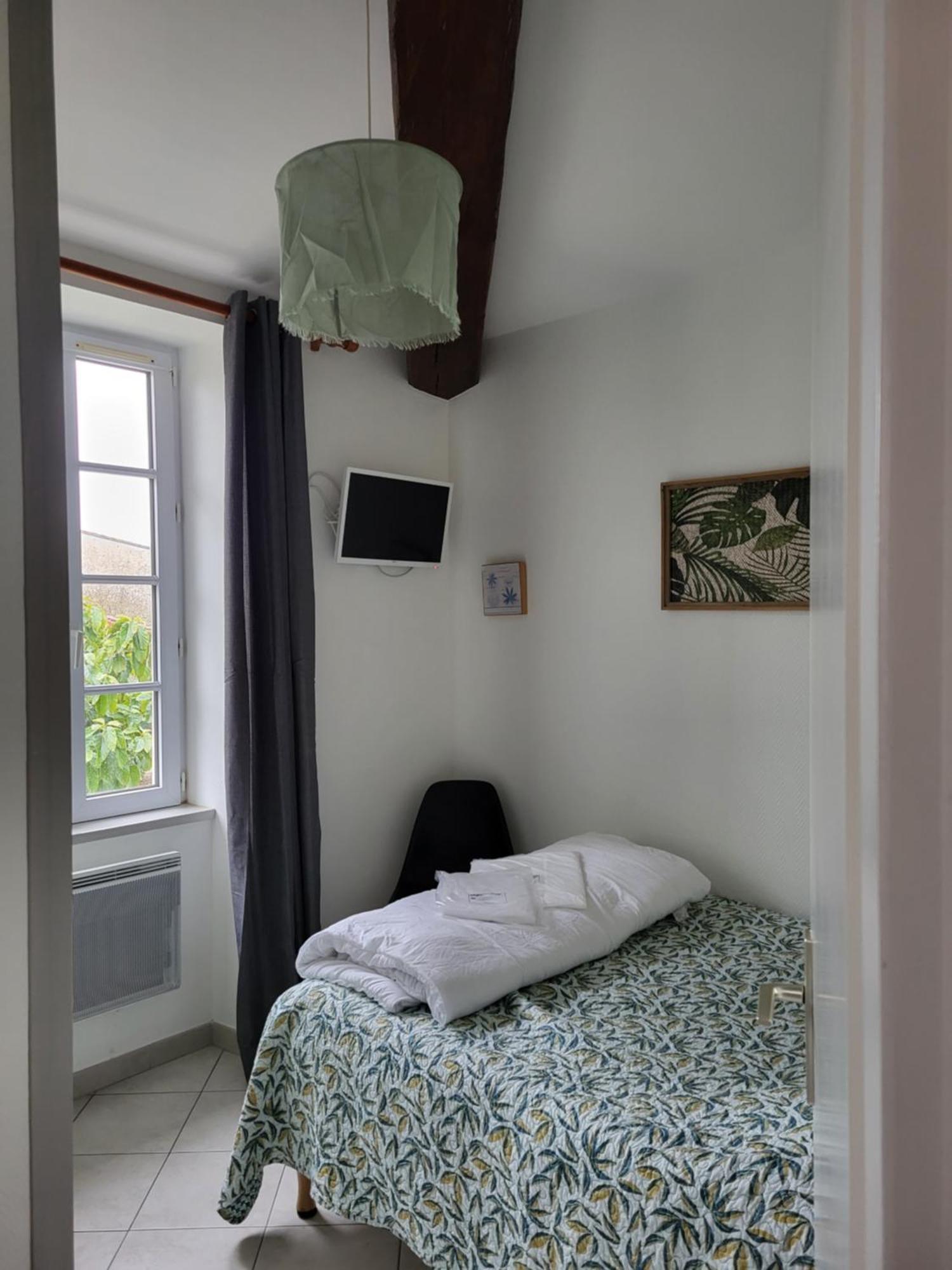 Le Clos Des Sternes La Flotte Luaran gambar