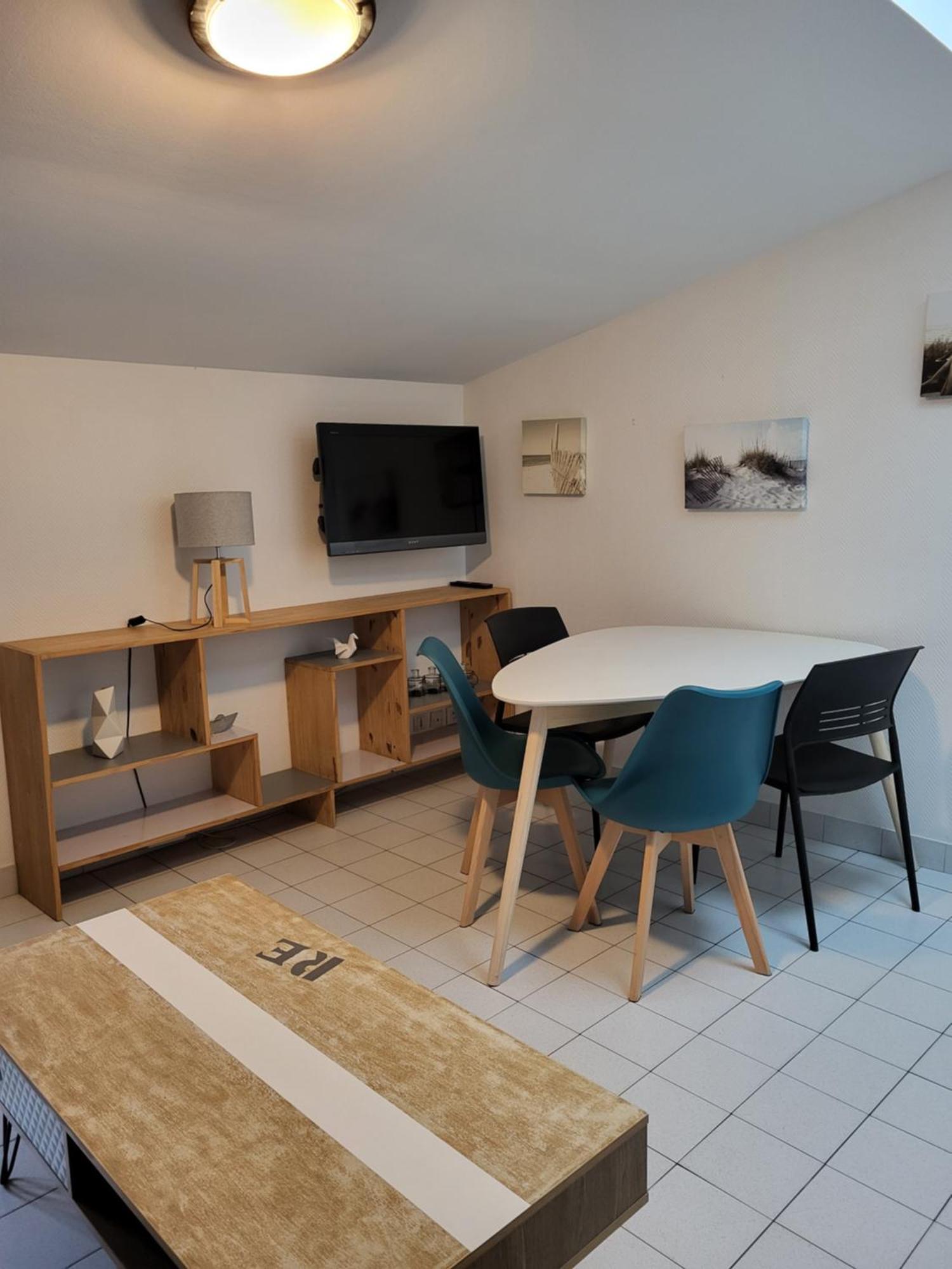 Le Clos Des Sternes La Flotte Luaran gambar