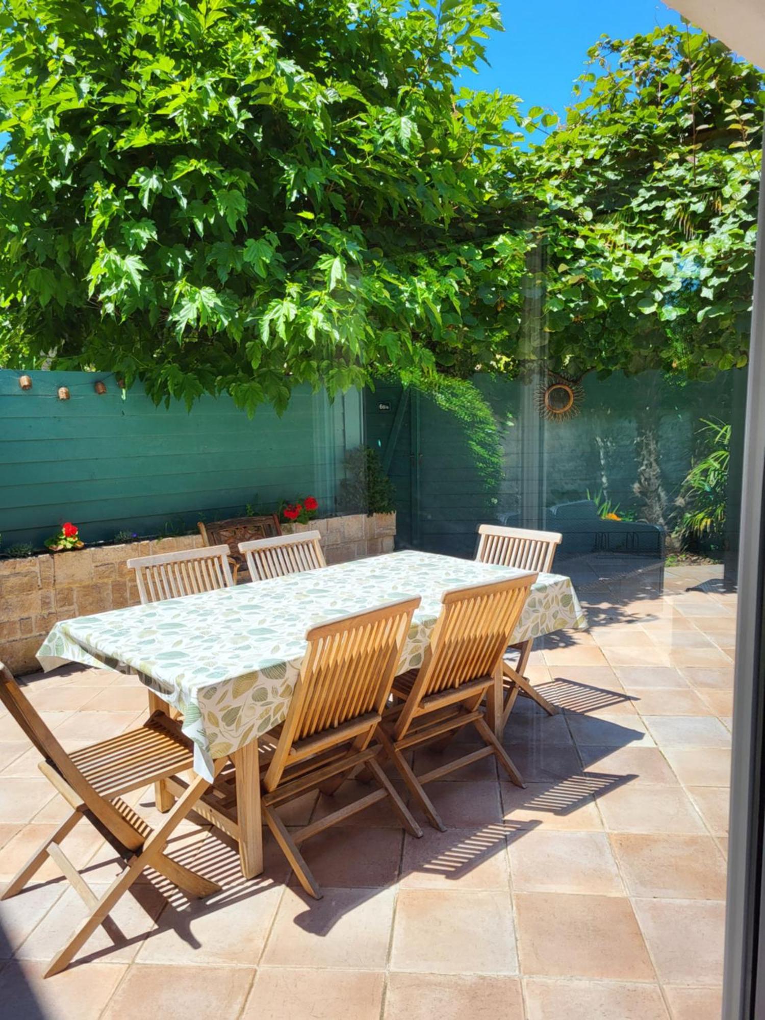 Le Clos Des Sternes La Flotte Luaran gambar
