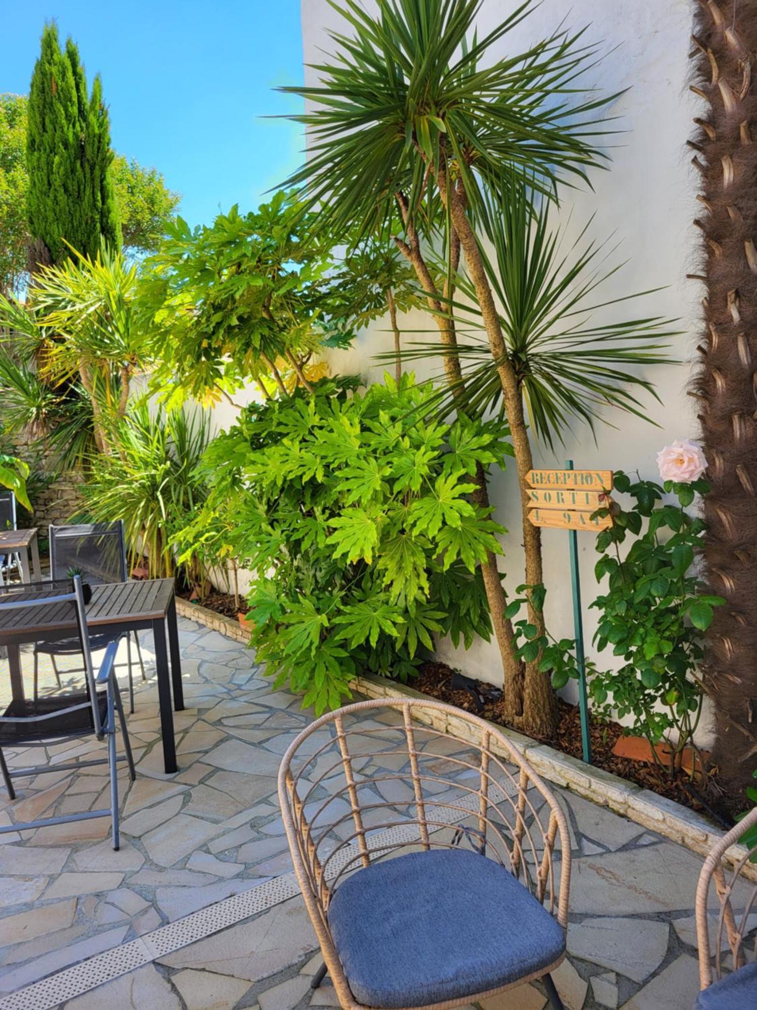 Le Clos Des Sternes La Flotte Luaran gambar