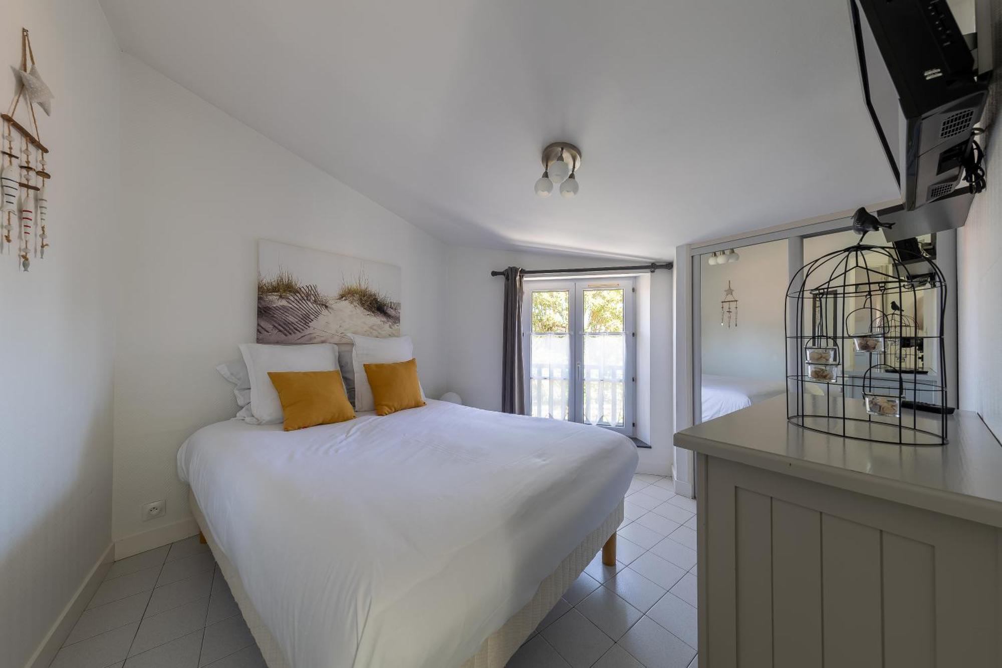 Le Clos Des Sternes La Flotte Luaran gambar
