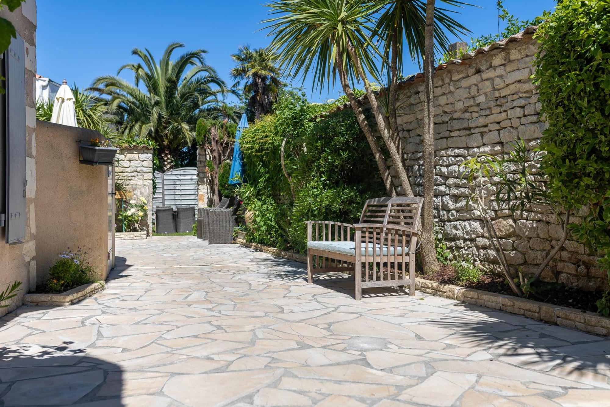 Le Clos Des Sternes La Flotte Luaran gambar